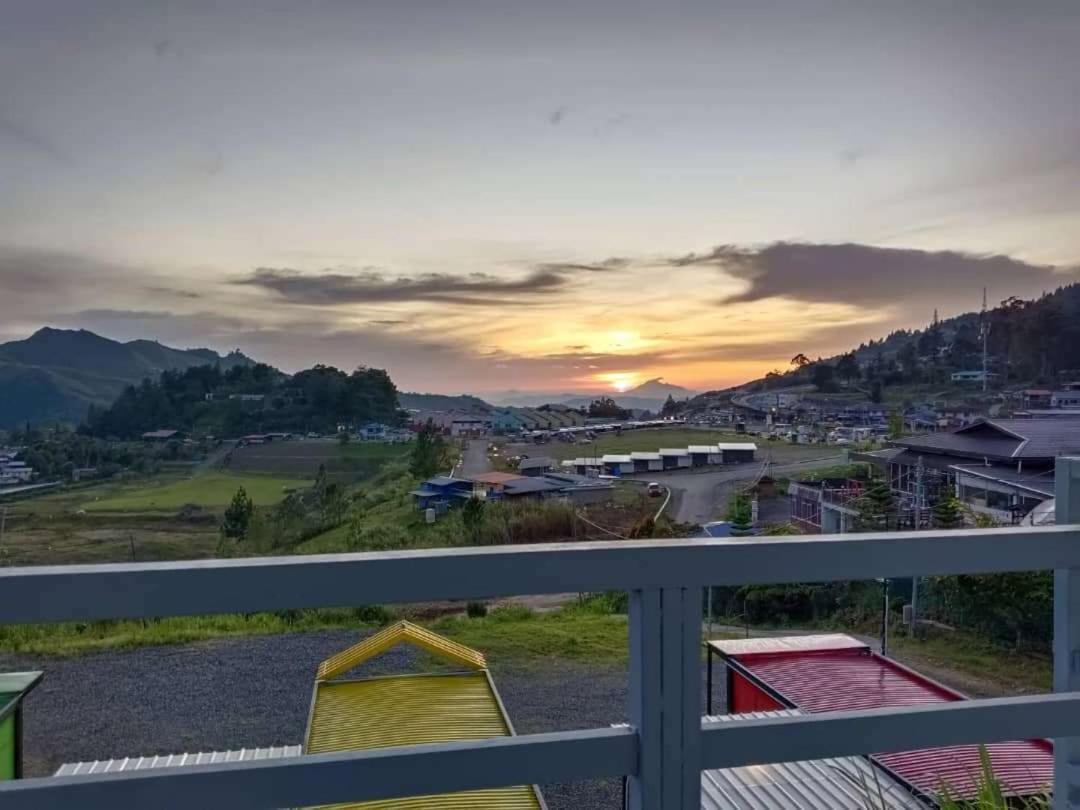 Kundasang Trail Homestay Bagian luar foto