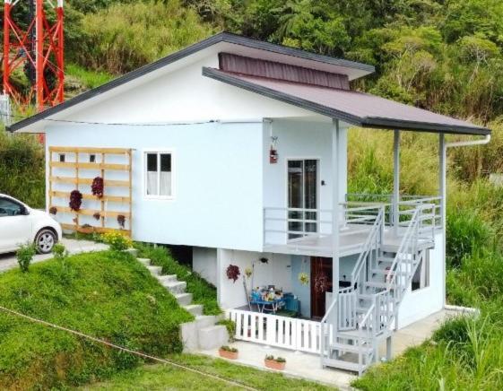 Kundasang Trail Homestay Bagian luar foto